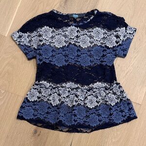 Anthropologie Eva Franco Women's Navy and White Lace Short Sleeve Top size XS